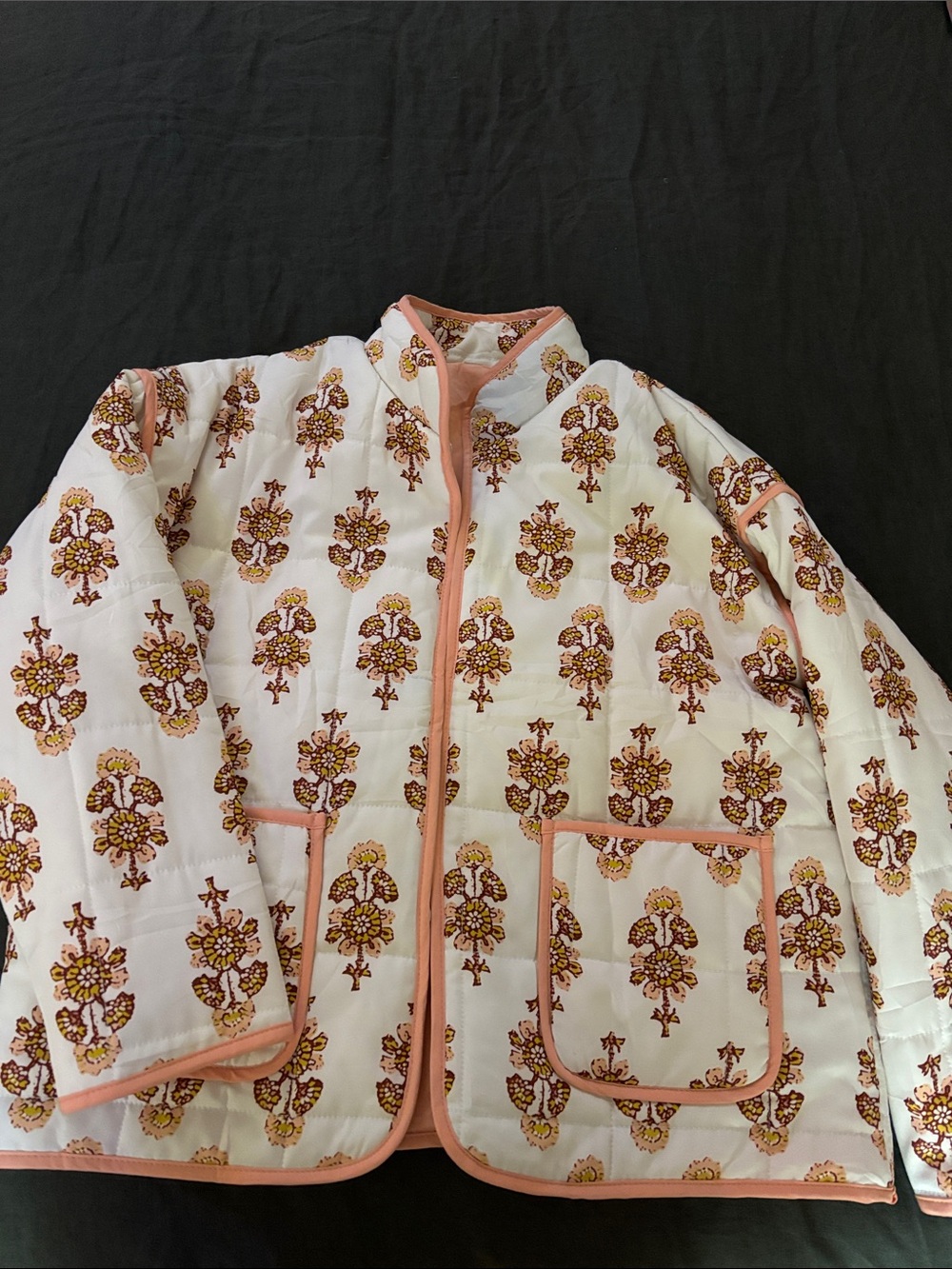 Quilted Floral Print Women's Jacket in Cream and Pink